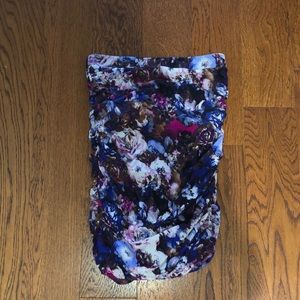 Floral ruched skirt 4/$25